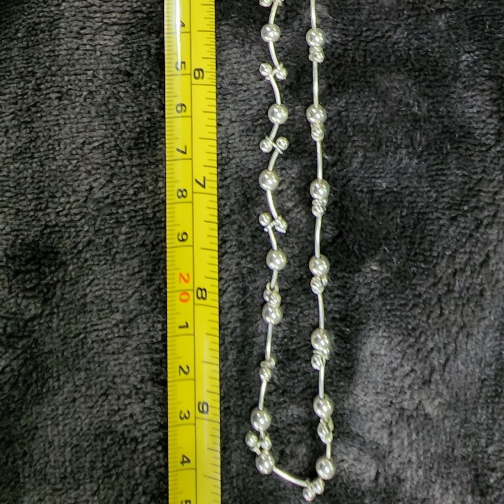 Silver Necklace ♡ - Picture 2 of 3